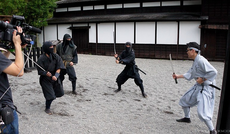 10 Ninja Training - Foter - Danny Choo